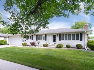 608 3rd Ave W, West Fargo, ND 58078