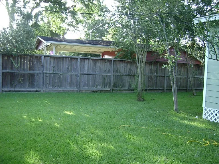 914 E 25th St #LEFT — Photo 13