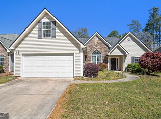 1734 Stephens Pond Vw, Loganville, GA 30052