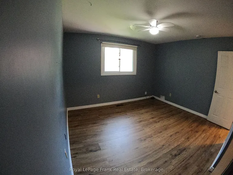 1167 Weller St #MAIN FLOOR — Photo 17