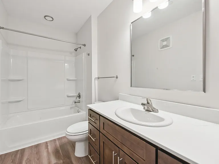 Woodring Apartments — Photo 15