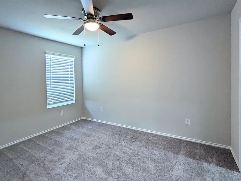 5330 Lisa Point — Photo 13