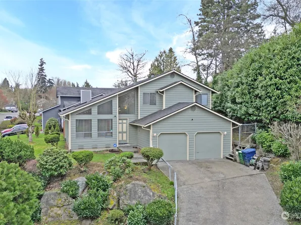10703 68th Place S, Seattle, WA 98178