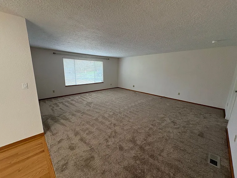 2292 Timothy Ct — Photo 6