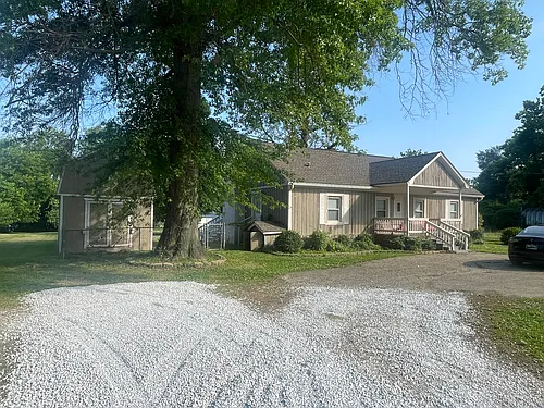 5211 River Rd Photo 1