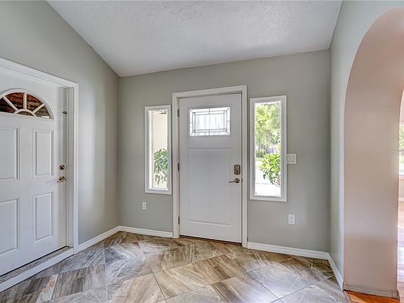 3rd image of 1424 Turner St