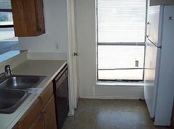 2nd image of 1509 Rustlers Rd