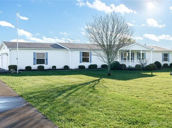 5121 Fletcher Chapel Rd, Springfield, OH 45502