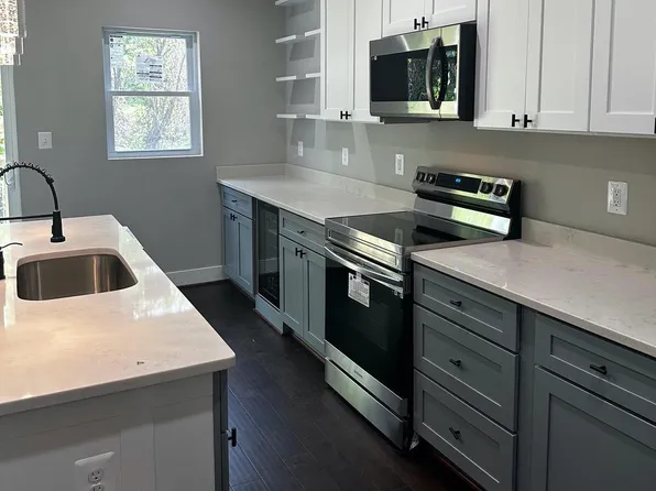 4802 Leroy Gorham Dr, Capitol Heights, MD 20743