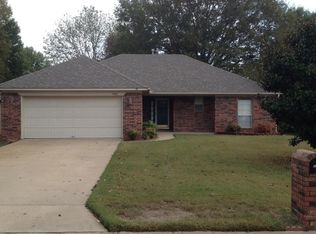 930 Crosspoint Rd, Conway, AR 72034