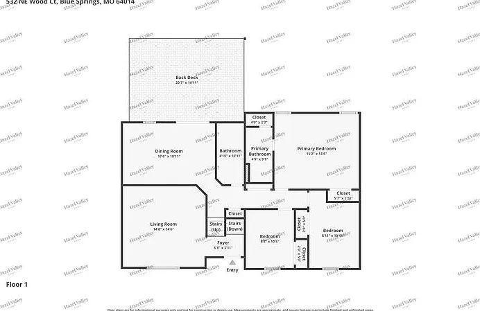 532 NE Wood Ct — Photo 2