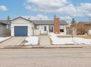 6023 N Maddock Dr NE, Calgary, AB T2A 3W3