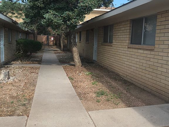 3rd image of 540 Madeira Dr SE APT C