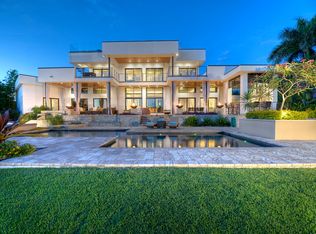 1551 Ixora Dr, Naples, FL 34102