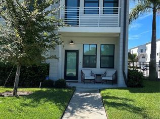 2556 13th Ave N, Saint Petersburg, FL 33713