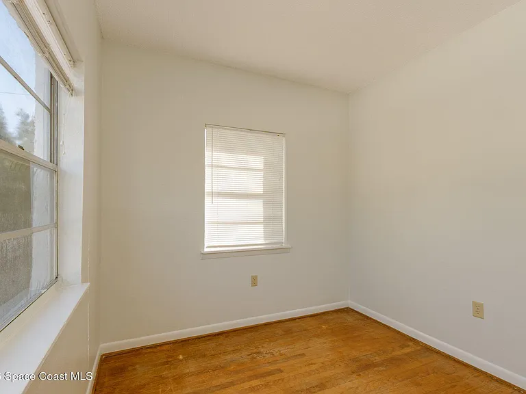 1501 S Shannon Ave #8 — Photo 18
