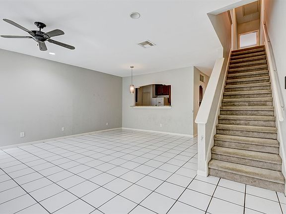 3rd image of 3216 Holly Hall St #3216