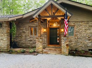 172 View Rd, Glenville, NC 28736