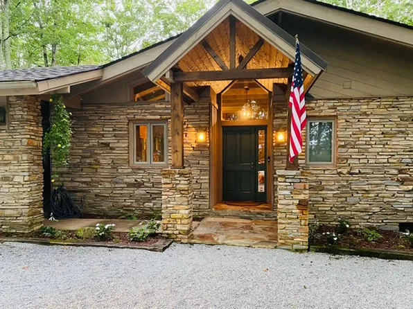 172 View Road, Glenville, NC 28736