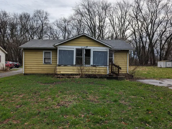 2145 Newton St, Lake Station, IN 46405