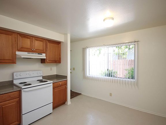 5th image of 819 W Olive Ave APT 1