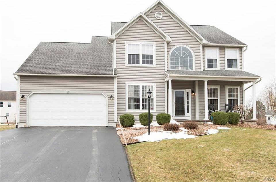 1st image of 12 Foxwood Dr