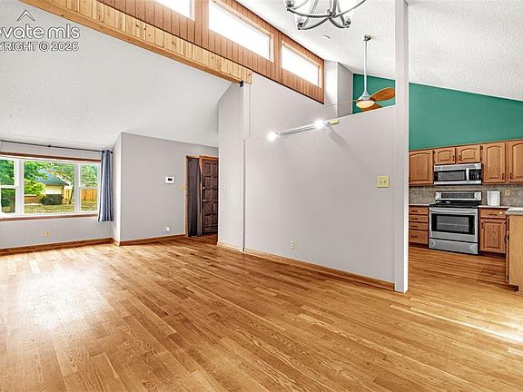 3rd image of 5191 Bitterweed Ln