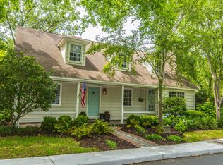 324 Pitt St, Mount Pleasant, SC 29464