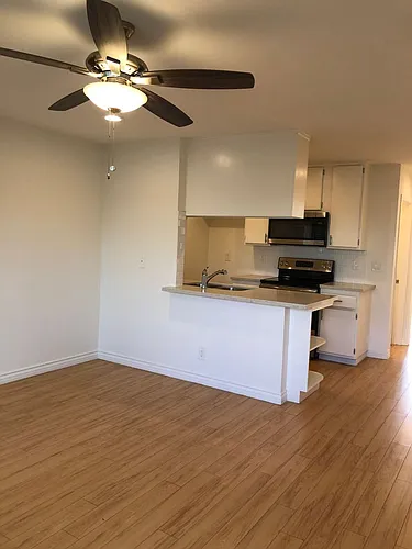 Floor plan 412