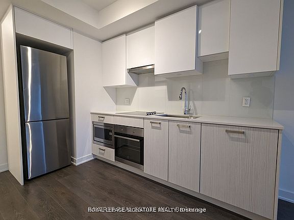 2nd image of 195 Redpath Ave #3011