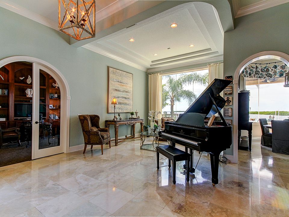 1st image of 4116 Causeway Vista Dr