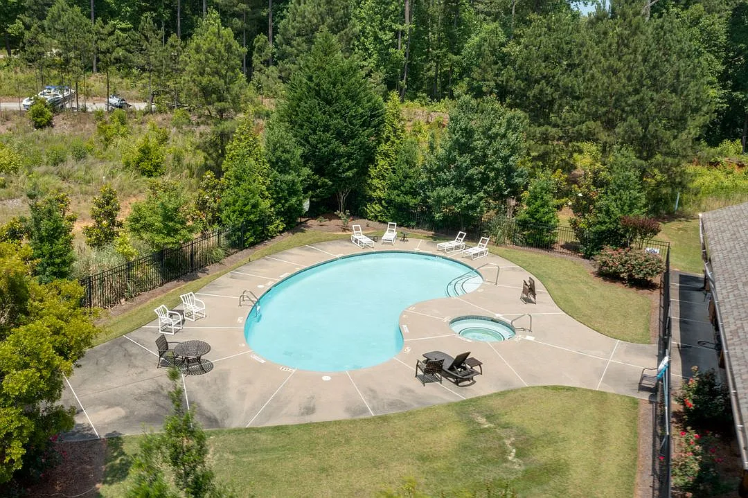 4 bed, 3.5 bath, 3000 sqft, $3,000 — Photo 4