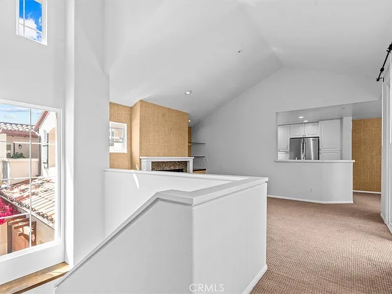 1 Roma Ct — Photo 2