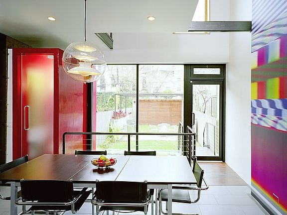 Dining & garden beyond