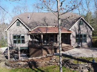 105 Robert Way, Daniels, WV