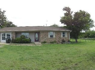 806 4th St, Stuart, OK 74570