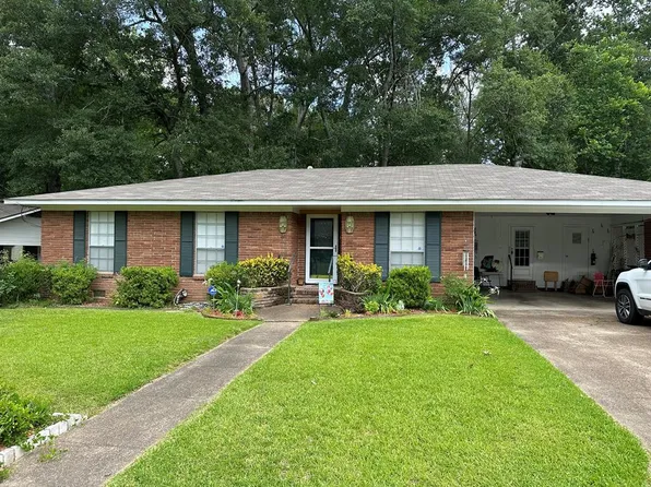 118 Pecanwood Dr, Natchez, MS 39120