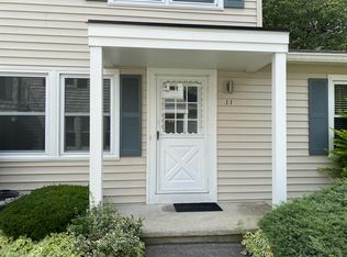 11 Heron Way S #1, Fairport, NY 14450