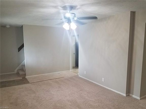 3rd image of 334 Medilla Ave