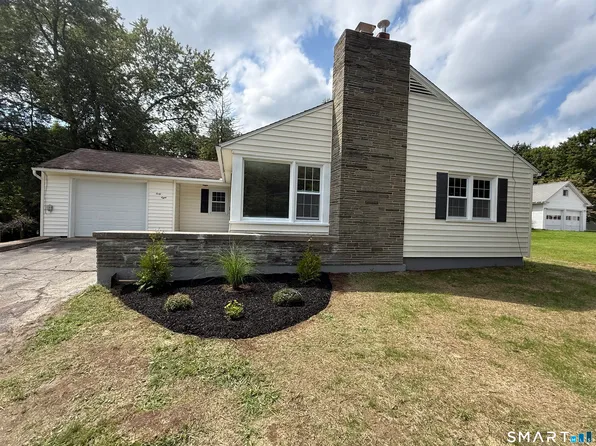 48 Center Street, Watertown, CT 06795