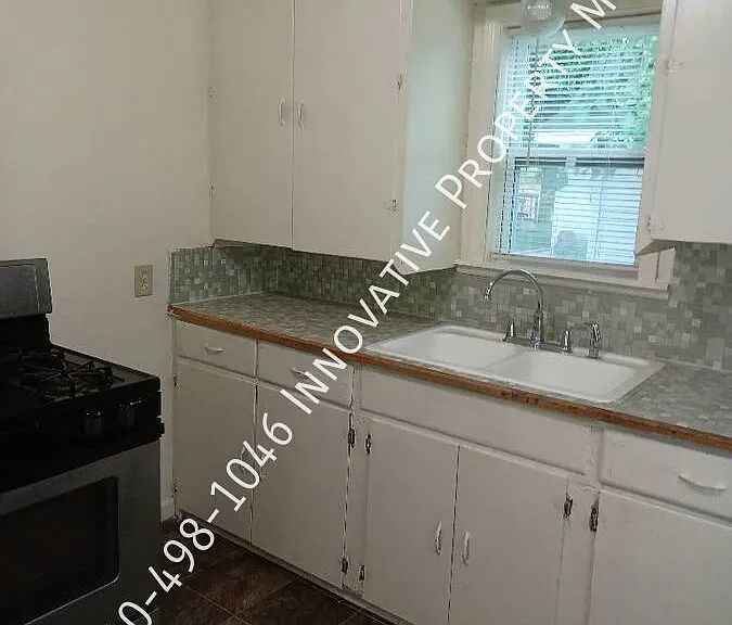 4064 Homestead Dr — Photo 12