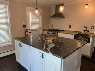 15 High St, Lebanon, NJ 08833