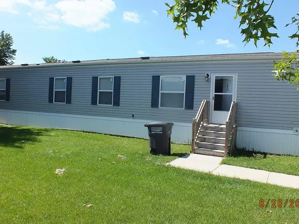 204 Kimberly Ln, Dundee, MI 48131