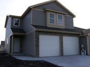 520 Brooklawn Dr, Manhattan, KS 66502