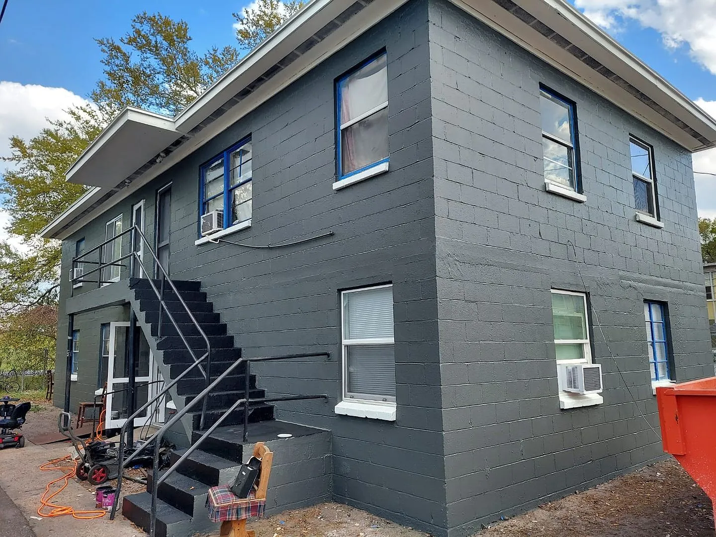 1785/1787 Mount Herman Duplex — Photo 2