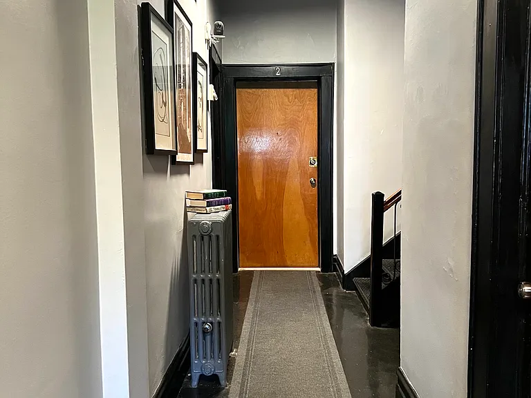10 Arlington Ter #1 — Photo 33
