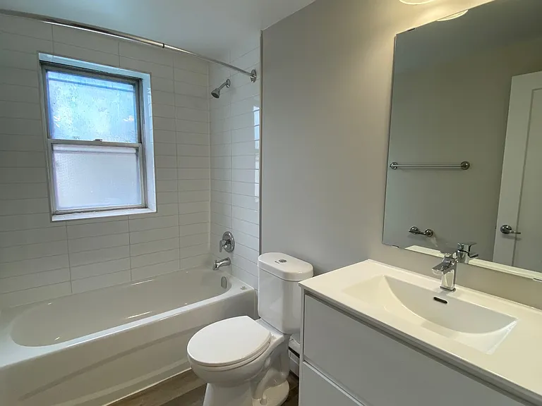 2148 Lilnan Ct #4 — Photo 11