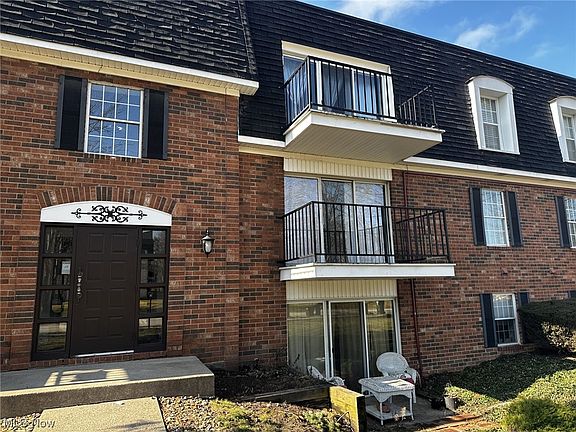 3rd image of 1900 King James Pkwy APT 201
