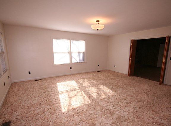 5th image of 2763 Wildlife St