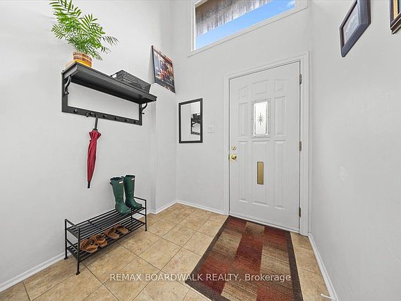 4th image of 2126 Eric Cres #18